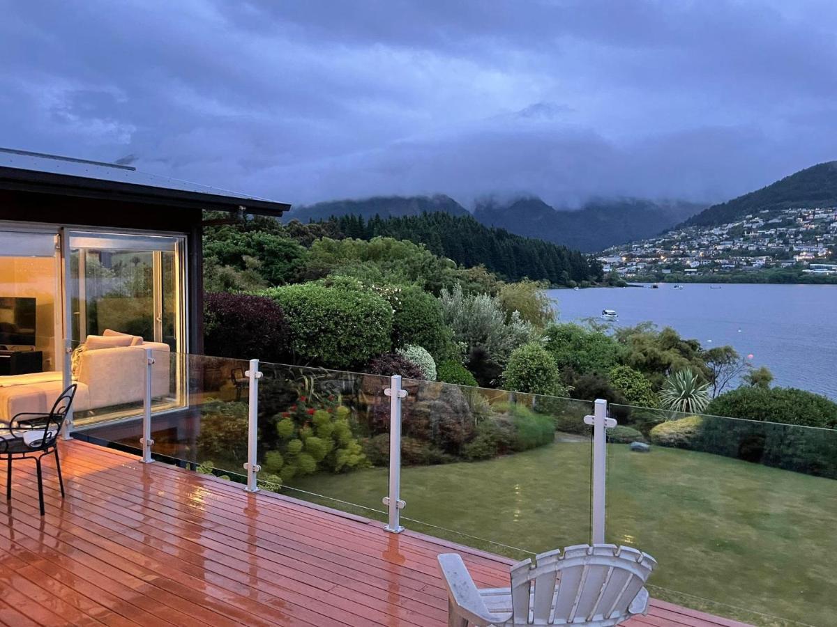 Peninsular Lakefront Queenstown Exterior foto